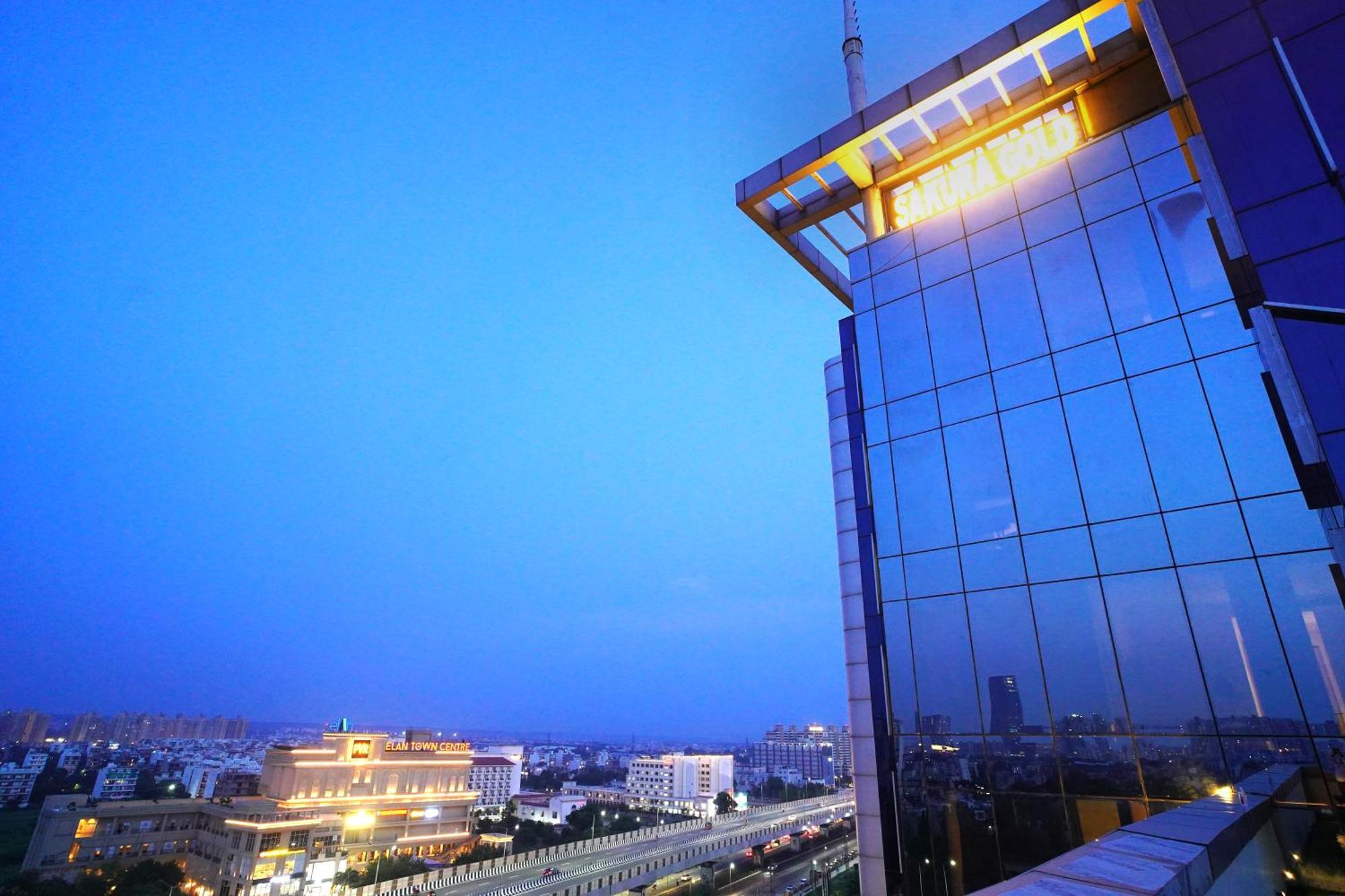Hotel Sakura Gold Gurgaon Exterior foto